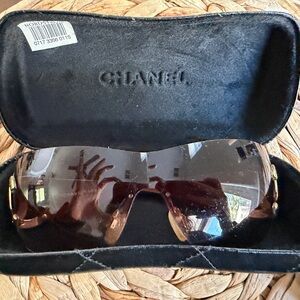 CHANEL Brown Gradient Rimless Shield Sunglasses